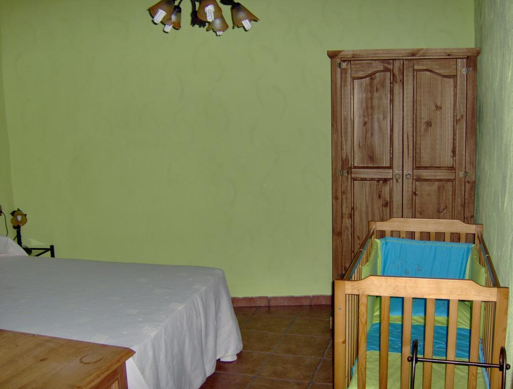 La Aldea Guest House Alcaraz Bilik gambar