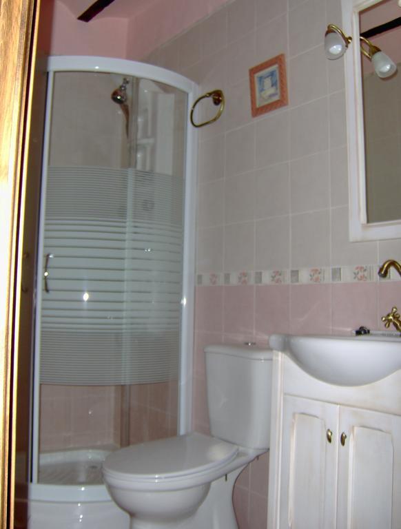 La Aldea Guest House Alcaraz Bilik gambar